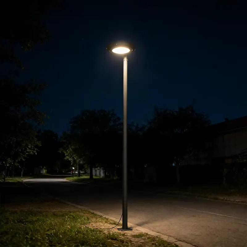 Outdoor Lighting Pole - Светодиодный садовый светильник с металлическим столбом
